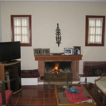 Beautiful In Koukounara Villa Pilos