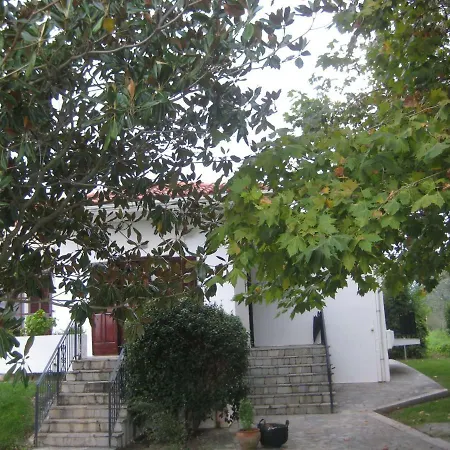 Beautiful In Koukounara Villa Pylos