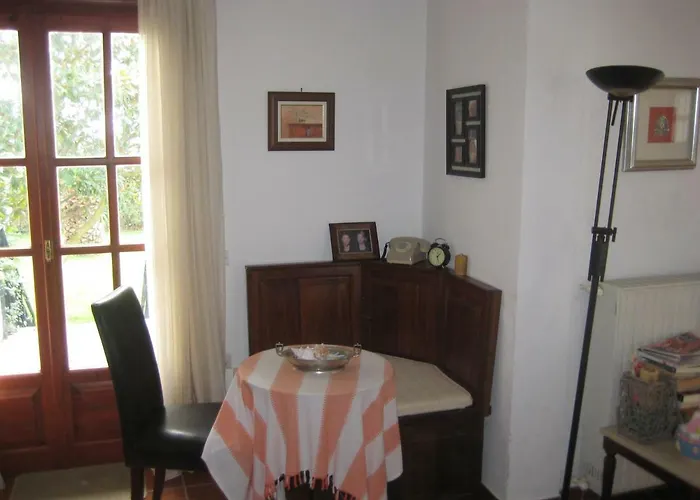 Beautiful In Koukounara Villa *